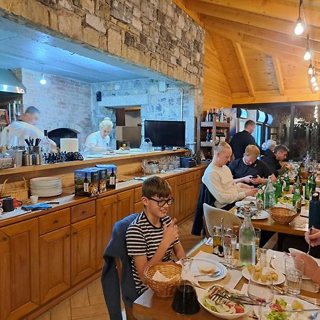 Villa Gjecaj Guesthouse And Restaurant Theth Eksteriør billede