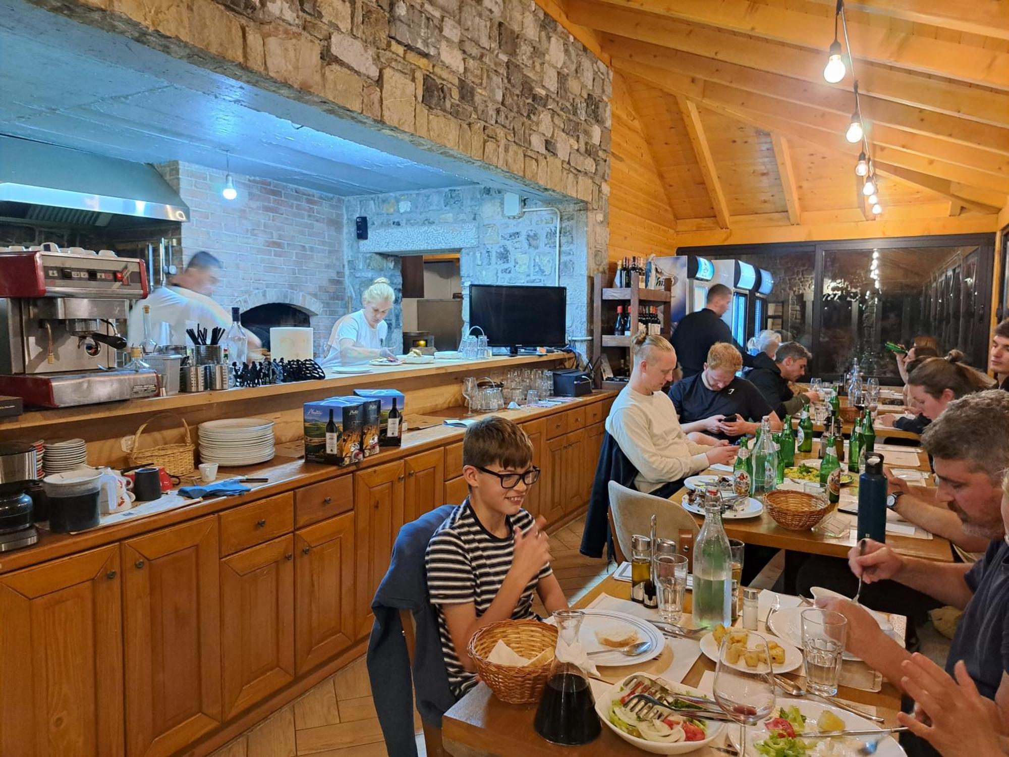 Villa Gjecaj Guesthouse And Restaurant Theth Eksteriør billede