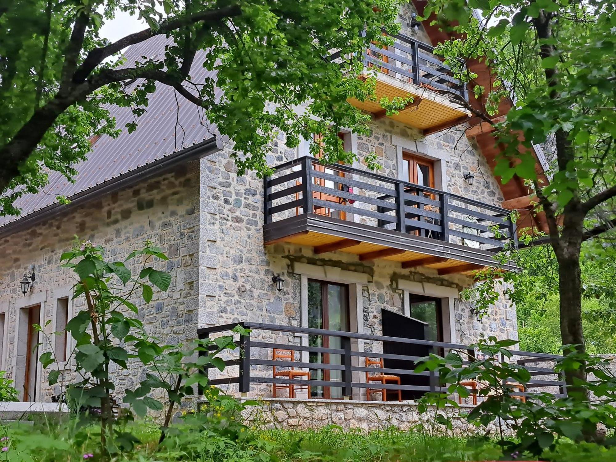 Villa Gjecaj Guesthouse And Restaurant Theth Eksteriør billede